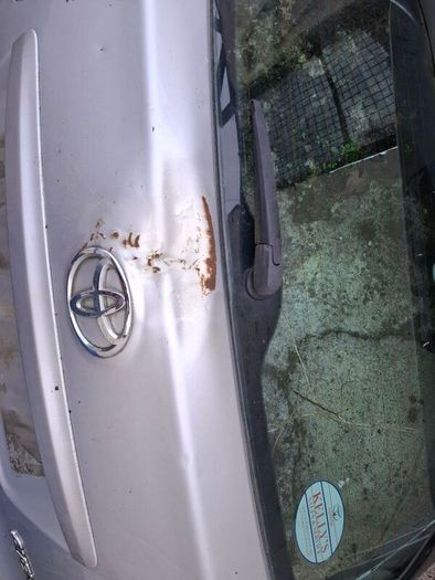10 toyota aventis estate boot lid