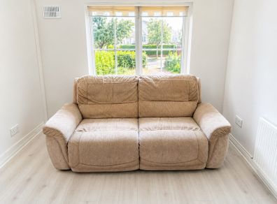 recliner sofa