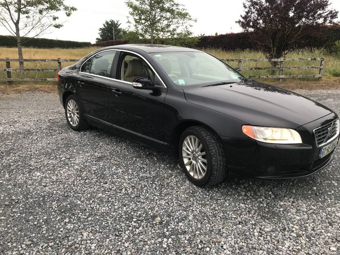 Volvo S80, Braking