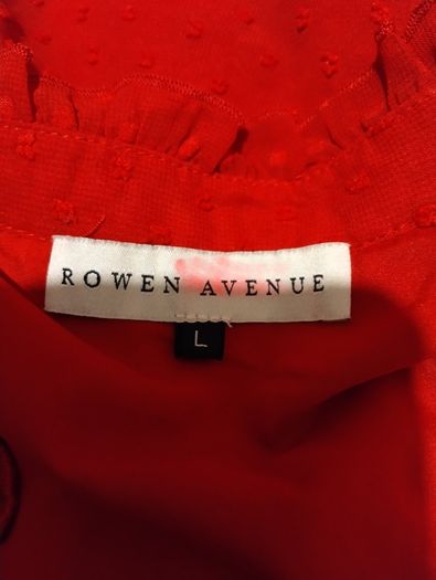 Beautiful Rowen Avenue Red Top