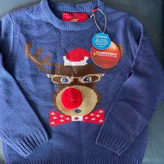 Christmas jumper 7-8 y BNWT