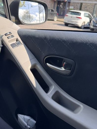 Toyota Yaris Luna 2008