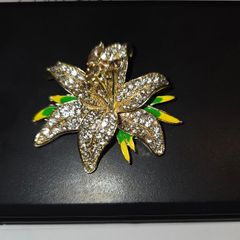 Vintage Lily Blossom Brooch
