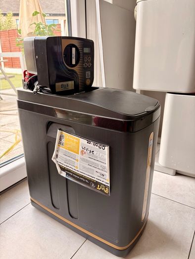 EWT Water Softener Gold Series 606