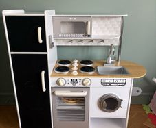 wooden toy kitchen