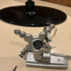 26" Samsung TV stand and wall bracket
