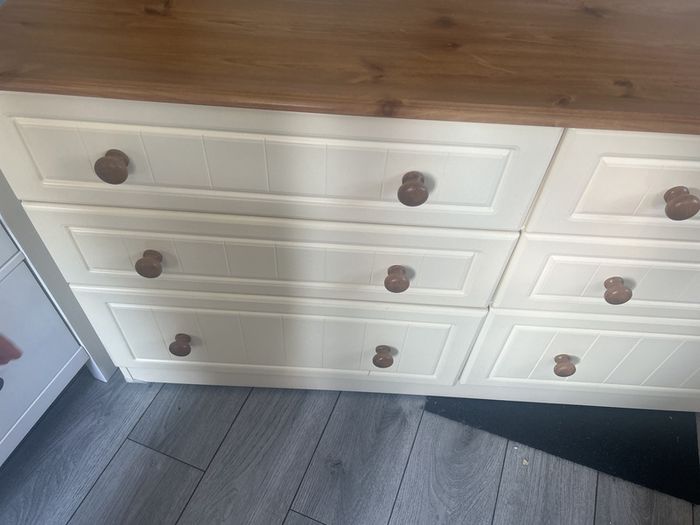 Cream and Pine chest and matching lockers.