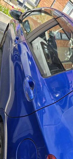 2017 Toyota Yaris Hybrid - Great Condition