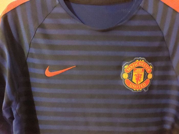 manchester united jersey