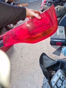 audi q7 rear light and back row seats