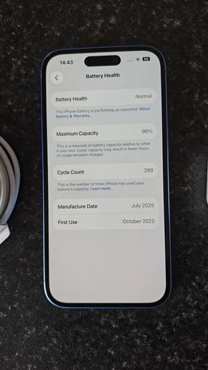 iPhone 16