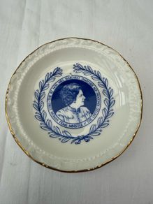 Vintage Royal Doulton Margaret Thatcher pin dish plate 1980's
