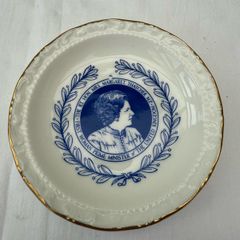 Vintage Royal Doulton Margaret Thatcher pin dish plate 1980's