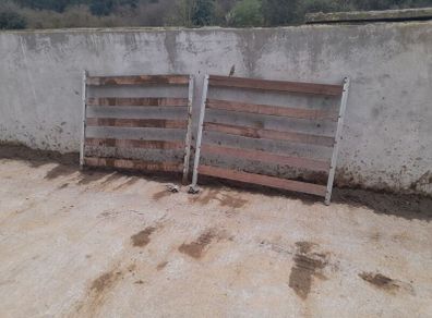 cattle trailer loading gates