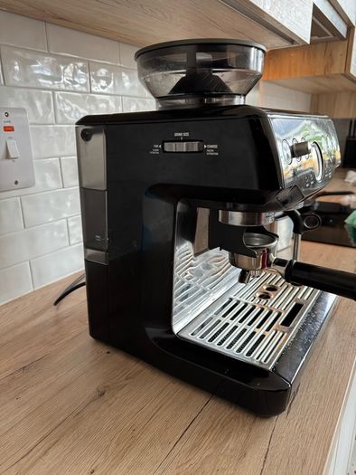sage barista express black