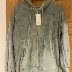 BNWT velour tracksuit