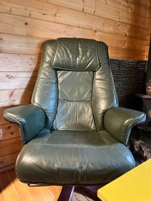 Leather recliner chair