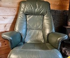 Leather recliner chair