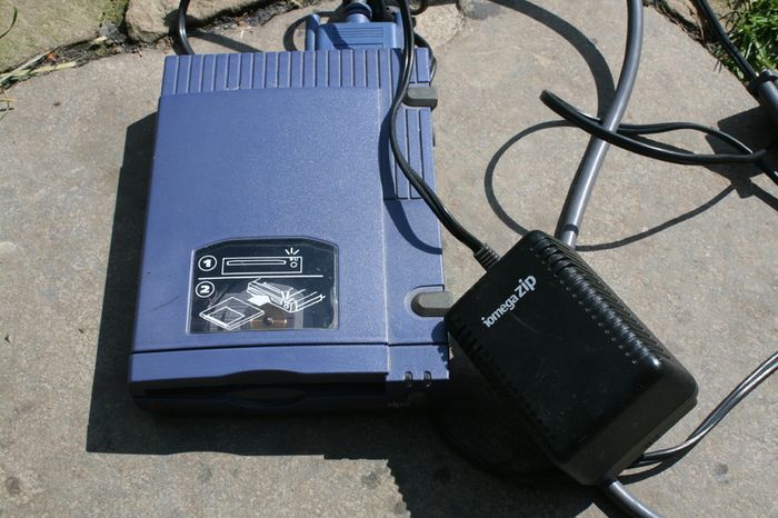 Iomega Zip 100 External Disk Drive