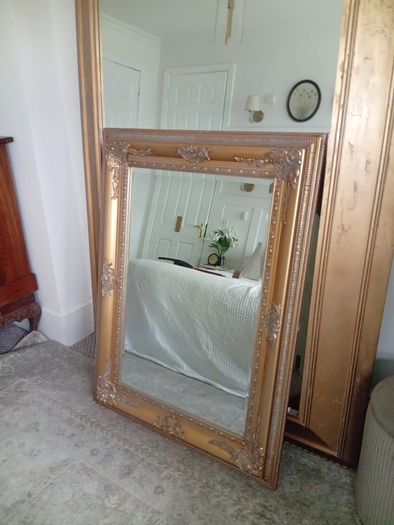 mirror