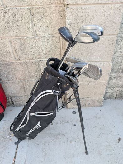 Cheap set of beginner golf clubs