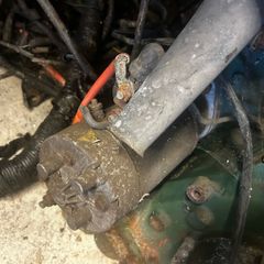 Lister LV1 engine with STARTER.