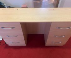 Light wood effect dressing table with drawers