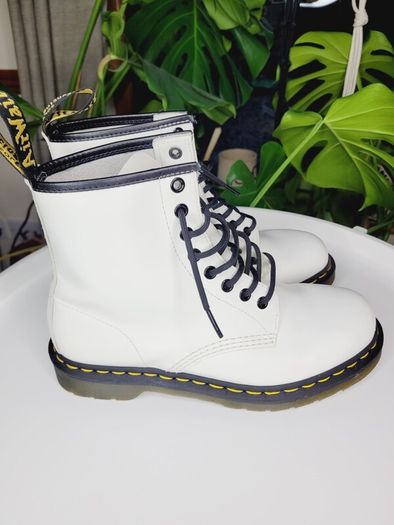 Dr Martens White Boots 11822