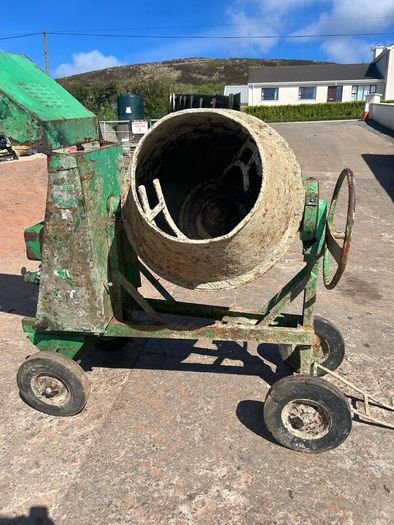 cement mixer