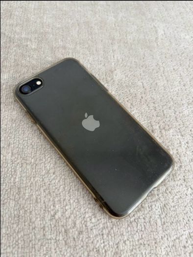 iPhone SE 3