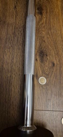 two x brand new 10kilo fixed weight bars