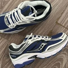 saucony