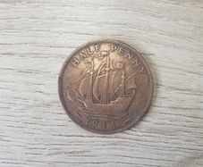 Great Britain UK 1944 Half Penny George VI Coin - free standard postage