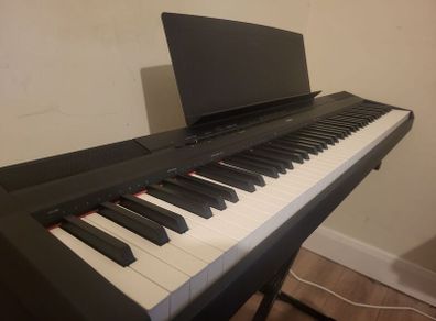 Yamaha P-115 Digital Piano