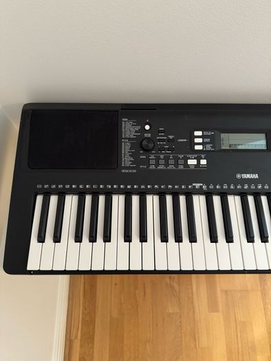 Yamaha PSR-E363 Keyboard