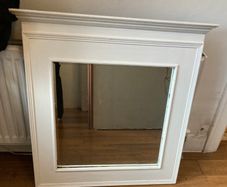 Solid painted wood frame Mirror