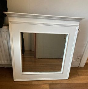 Solid painted wood frame Mirror