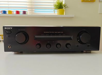 Sony TA-FE370 amplifier