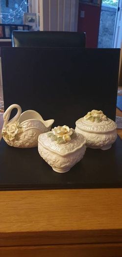 Set For Dressing Table