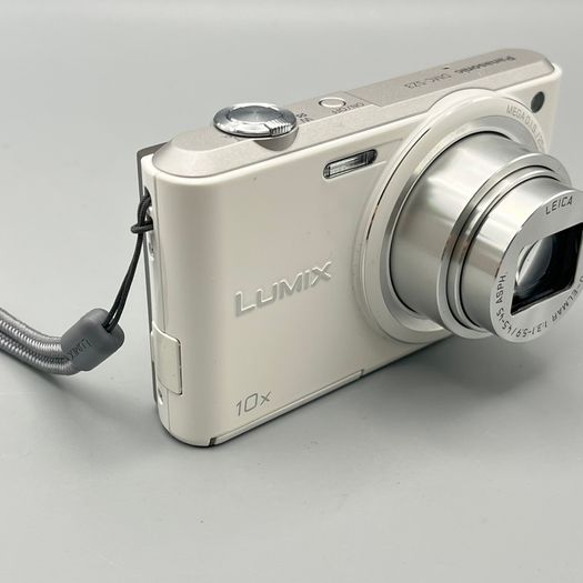 Panasonic Lumix DMC-SZ3 16.1MP Digital Camera White - Full Kit - Boxed