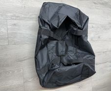 Carry bag with wheels