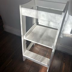 Solid Wood Learning Tower / Kitchen Helper