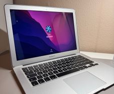 Apple MacBook Air 13" (2017) | 8GB RAM | 128GB SSD | Great Battery Life