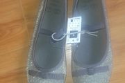 girls sparkly shoes