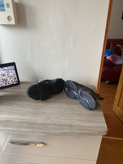 Balenciaga dupes runners size 38