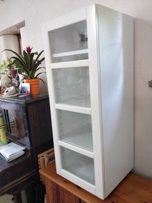 Kitchen Wall Cabinet white with 4 shelves and 1 glass door