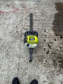 hedge cutter