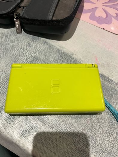 nintendo ds lime green