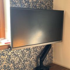 BenQ 27inch 4K Monitor + Monitor Arm