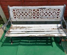 Free garden bench